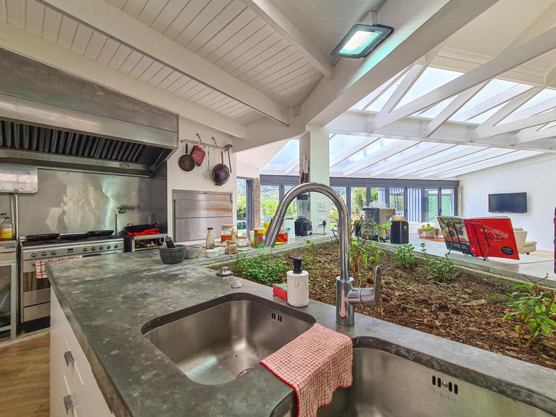 5 Bedroom Property for Sale in Hout Bay Western Cape